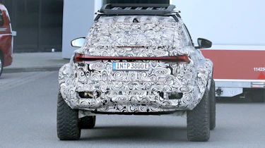 Audi Q6 e-tron Dakar (camouflaged) - rear action