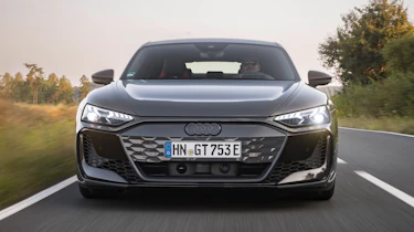 Audi RS e-tron GT - full front
