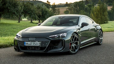 Audi RS e-tron GT - front static