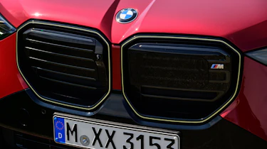 BMW X3 - front detail