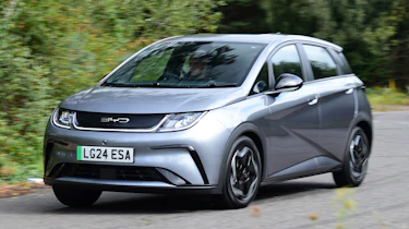 BYD Dolphin Active - front action