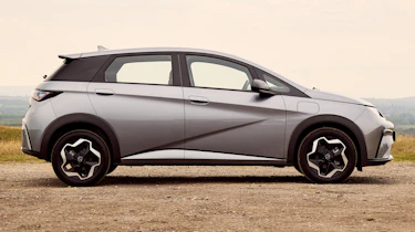 BYD Dolphin Active - side profile
