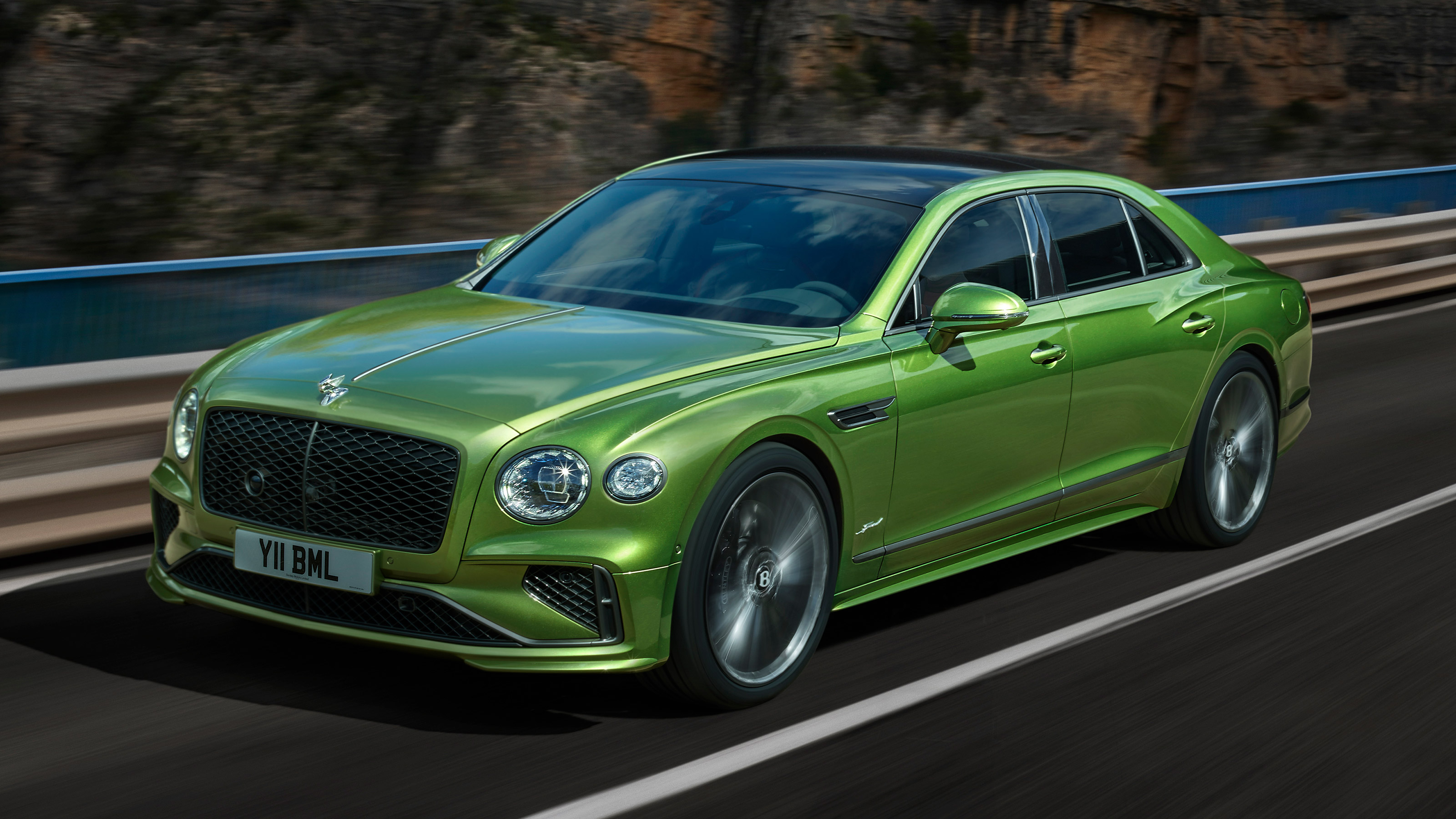 Bentley Flying Spur Speed - front action