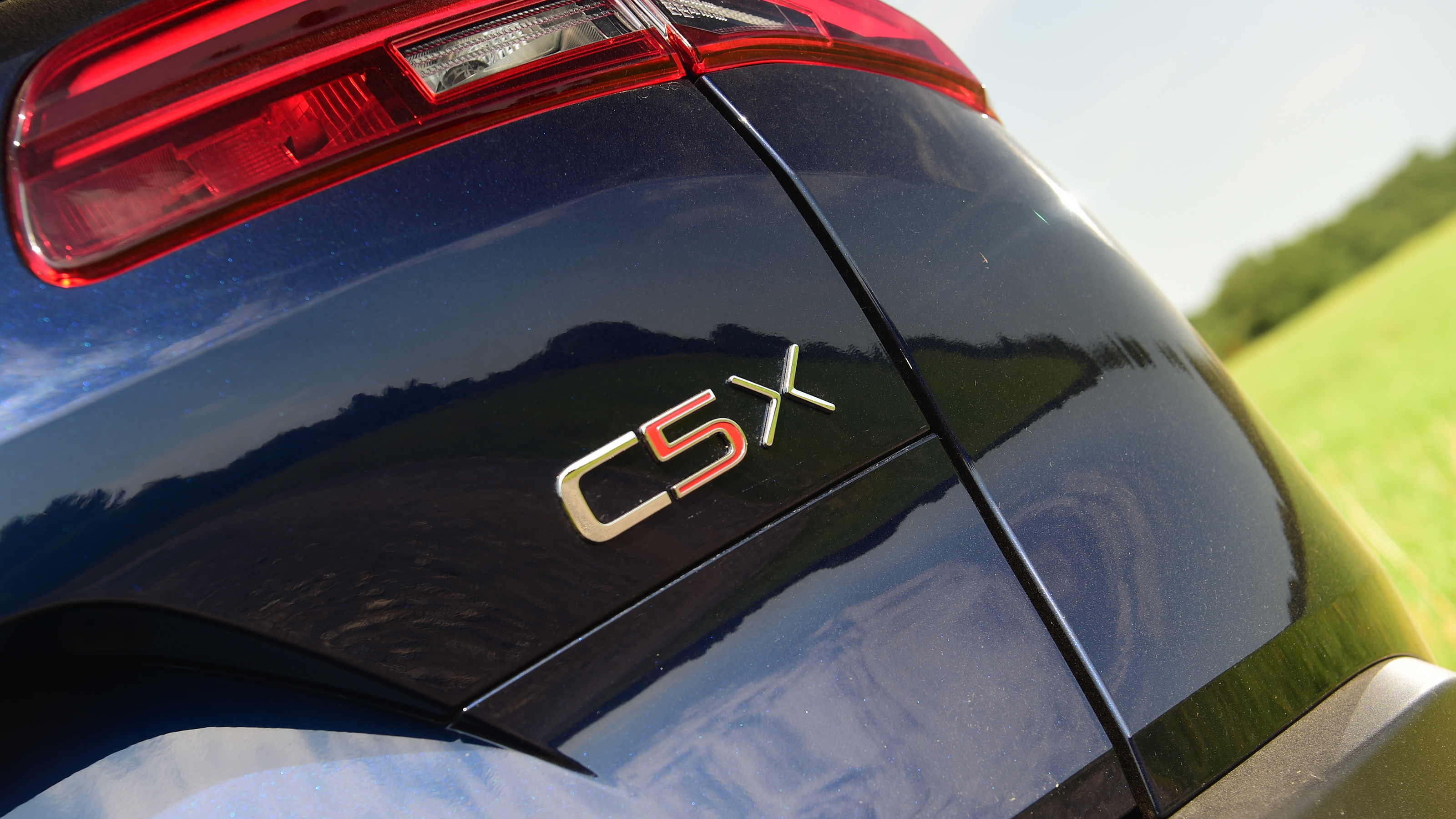 Citroen C5 X - 'C5 X' badge