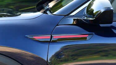Citroen C5 X - 'Hypnos' badge