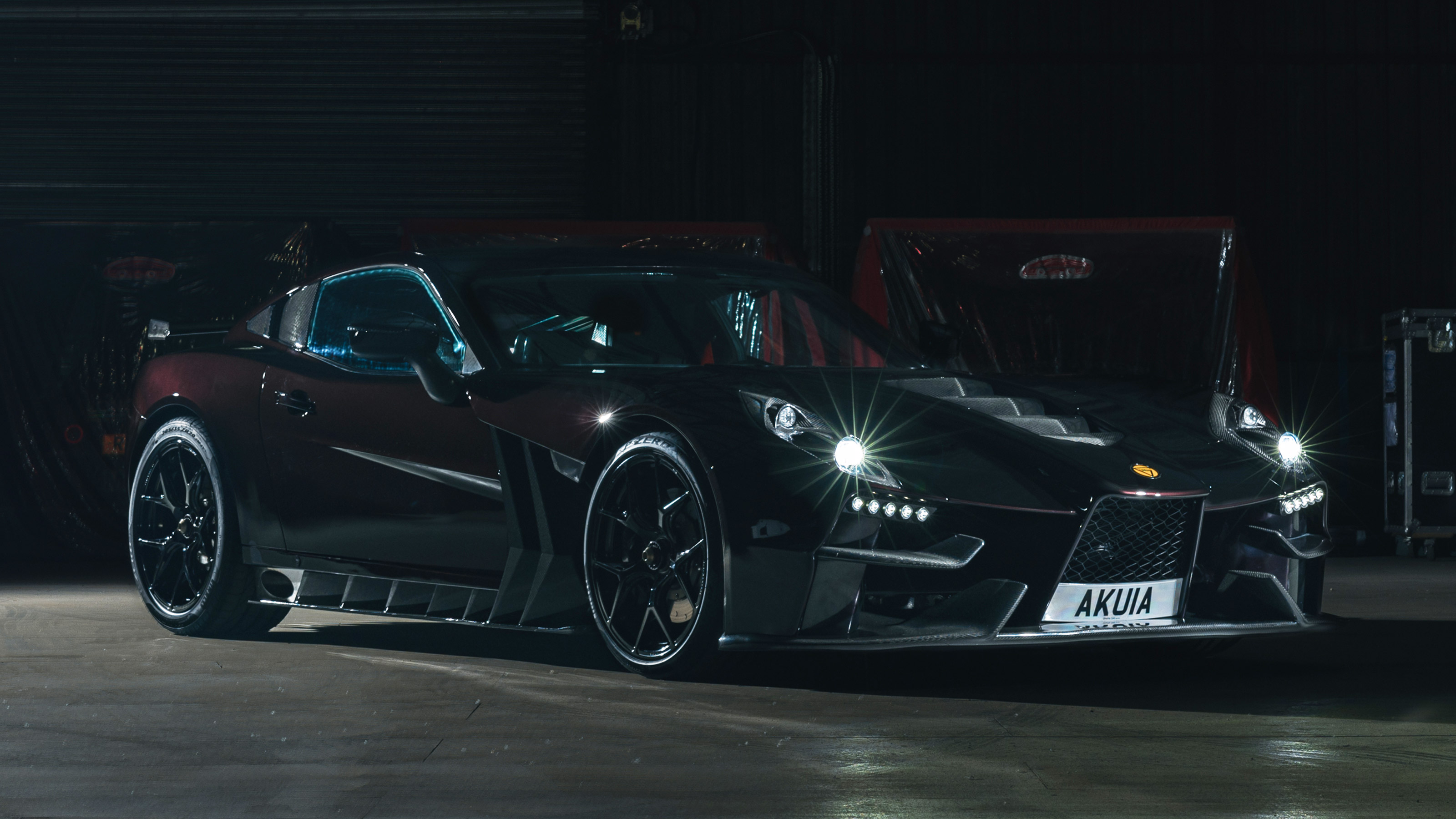 Ginetta Akula - front studio