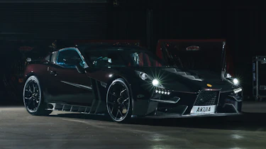 Ginetta Akula - front studio