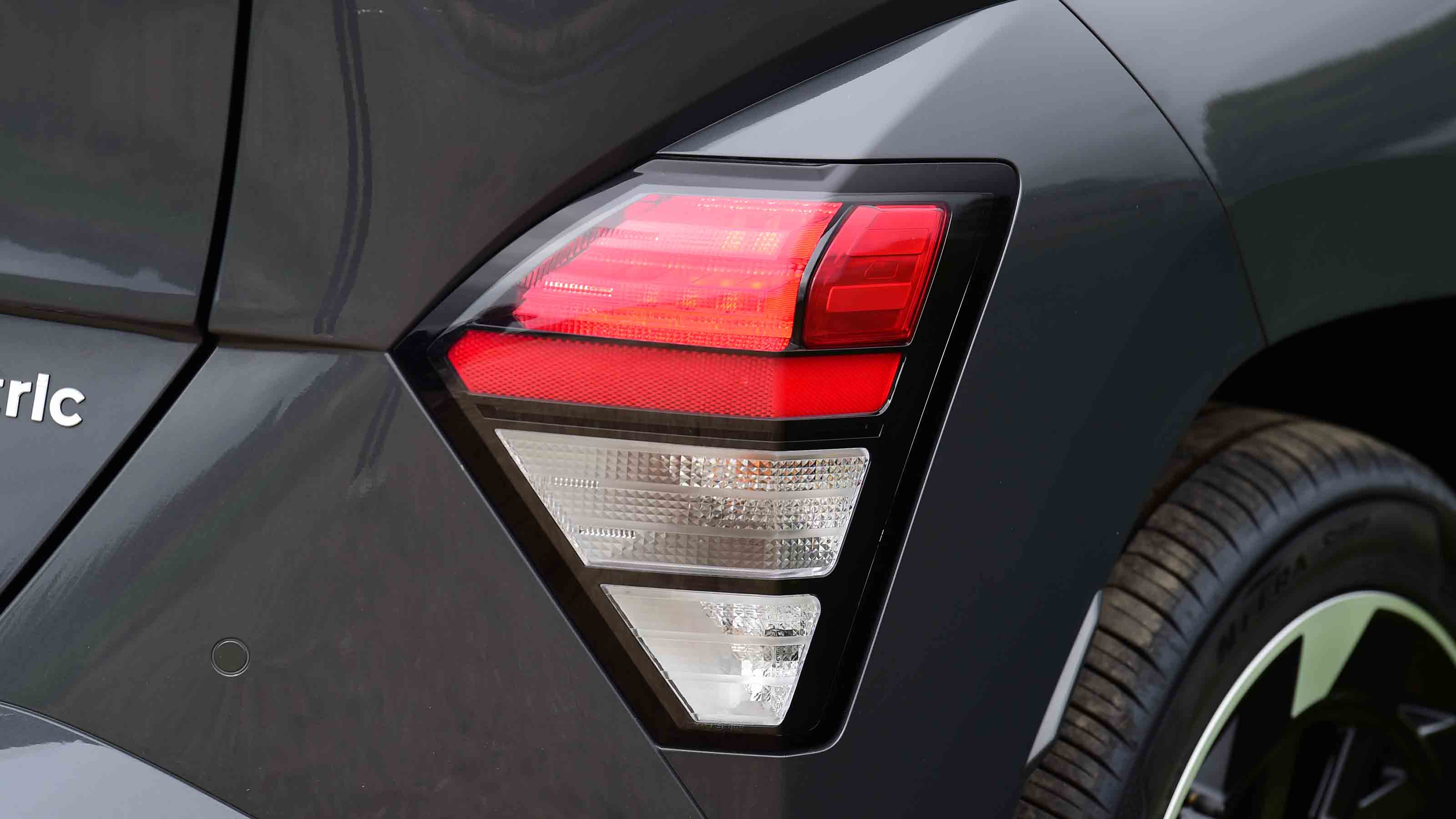 Hyundai Kona Electric - rear light detail