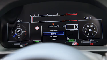 Toyota GR Yaris - dashboard screen
