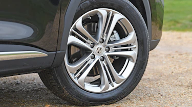 MG HS Mk1 - wheel