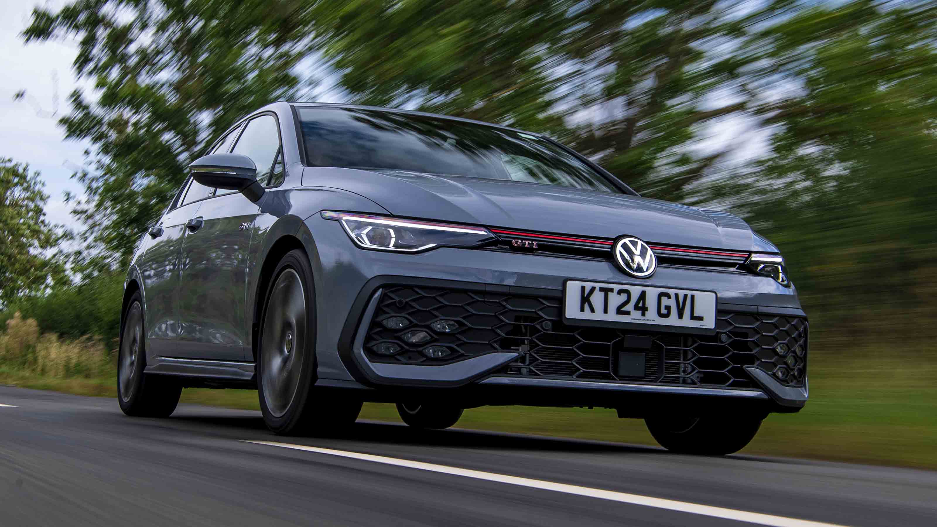 Volkswagen Golf GTI - front corner tracking, low