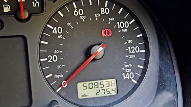 Volkswagen Golf Mk4 odometer