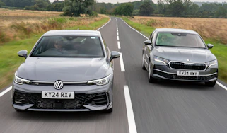 Volkswagen Golf vs Skoda Octavia - front