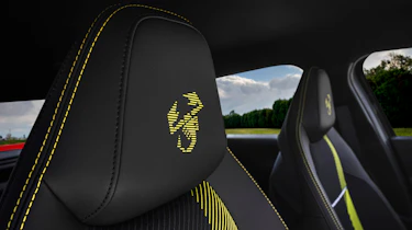 Abarth 600e - headrest