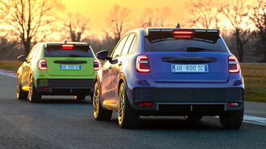 Abarth 600e - range rear