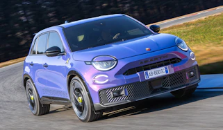 Abarth 600e - front