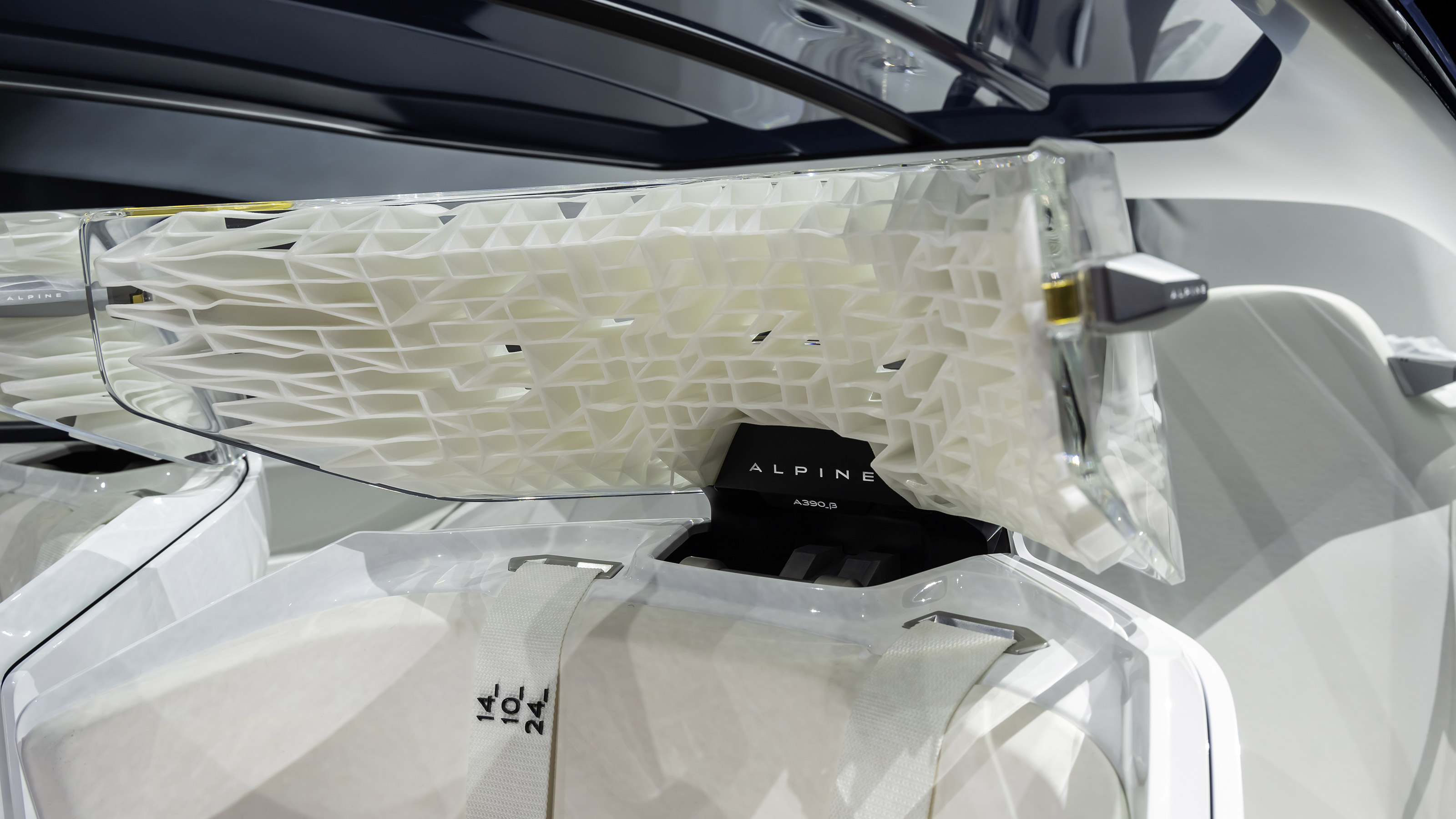 Alpine A390_β concept - headrest