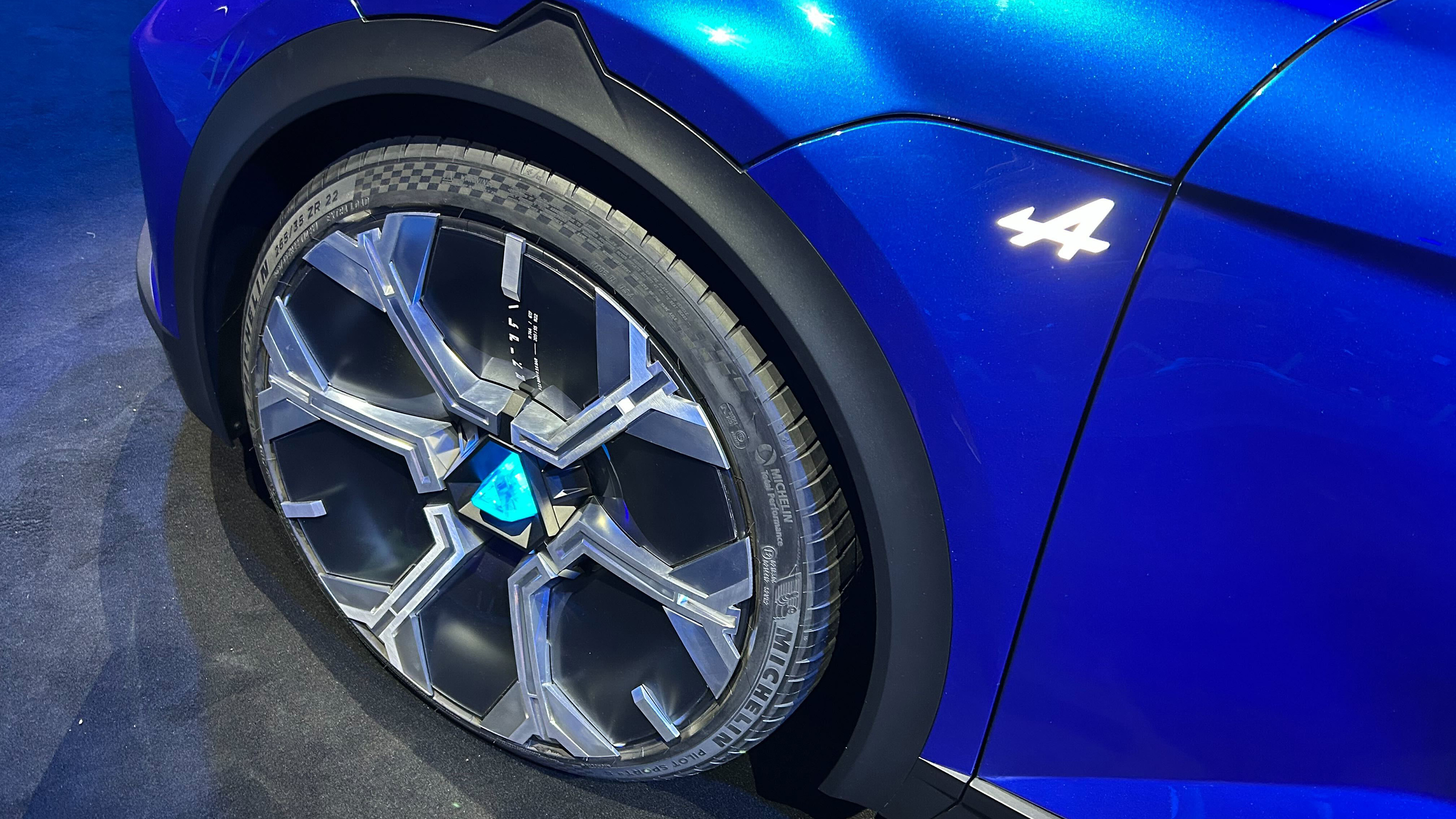 Alpine A390_β concept in Paris - wheel