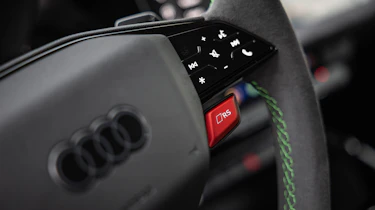 Audi RS 3 - steering wheel