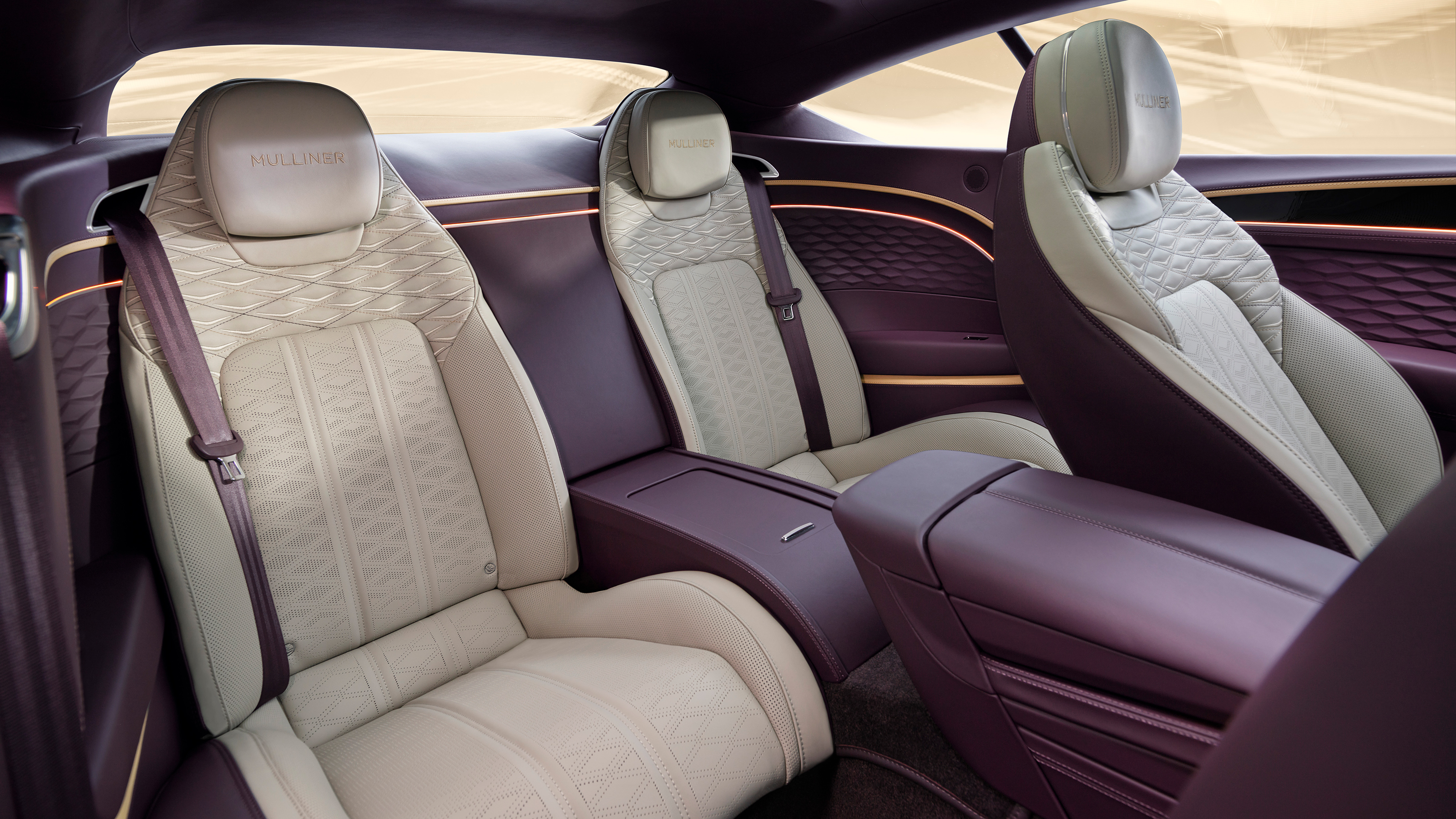 Bentley Continental GT Mulliner - rear seats