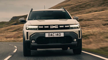 Dacia Duster Hybrid - full front