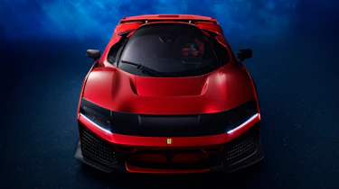 Ferrari F80 - full front studio