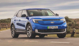 Ford Explorer - front left corner
