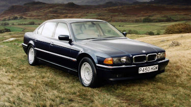 BMW 750iL (E38)