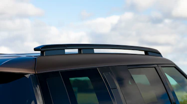Hyundai Santa Fe - roof bars