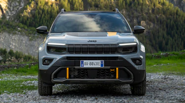 Jeep Avenger The North Face Edition - full front