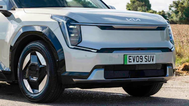 Kia EV9 Air - grille