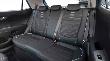 Kia Stonic - rear seats