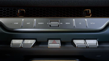 Kia Tasman - buttons