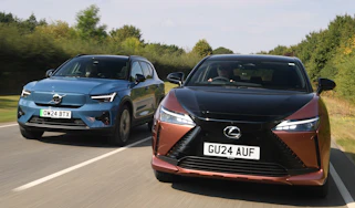Lexus RZ 300e and Volvo EX40 - front tracking