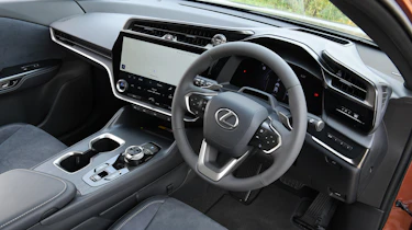 Lexus RZ 300e - interior