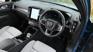 Volvo EX40 - interior