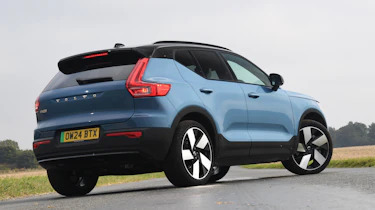 Volvo EX40 - rear static