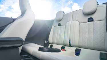 MINI Cooper Convertible - seats