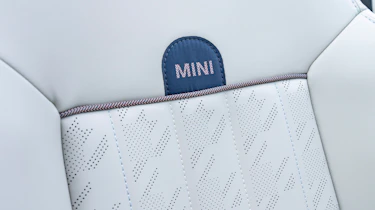 MINI Cooper Convertible - seat detail