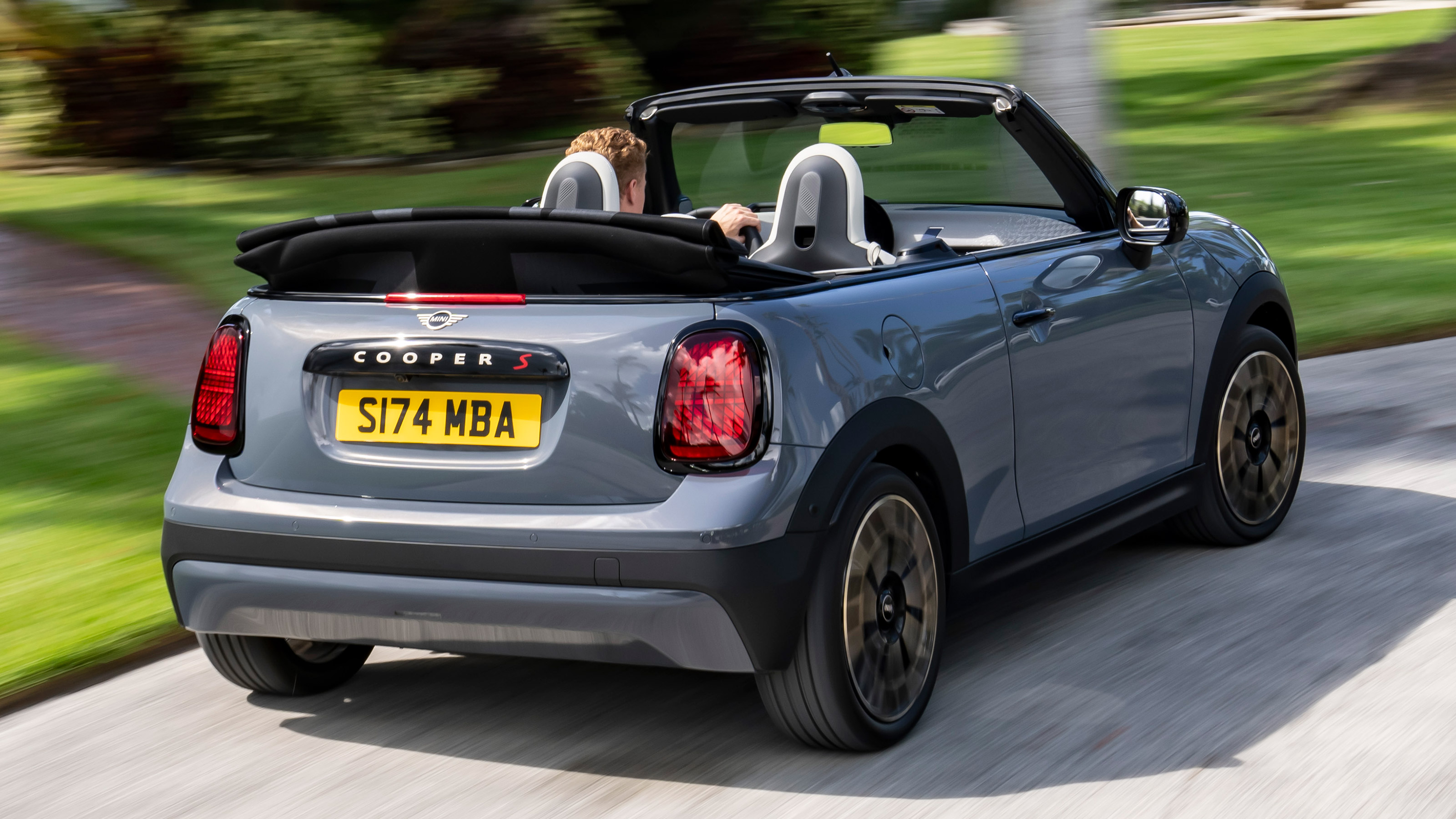 MINI Cooper Convertible - rear