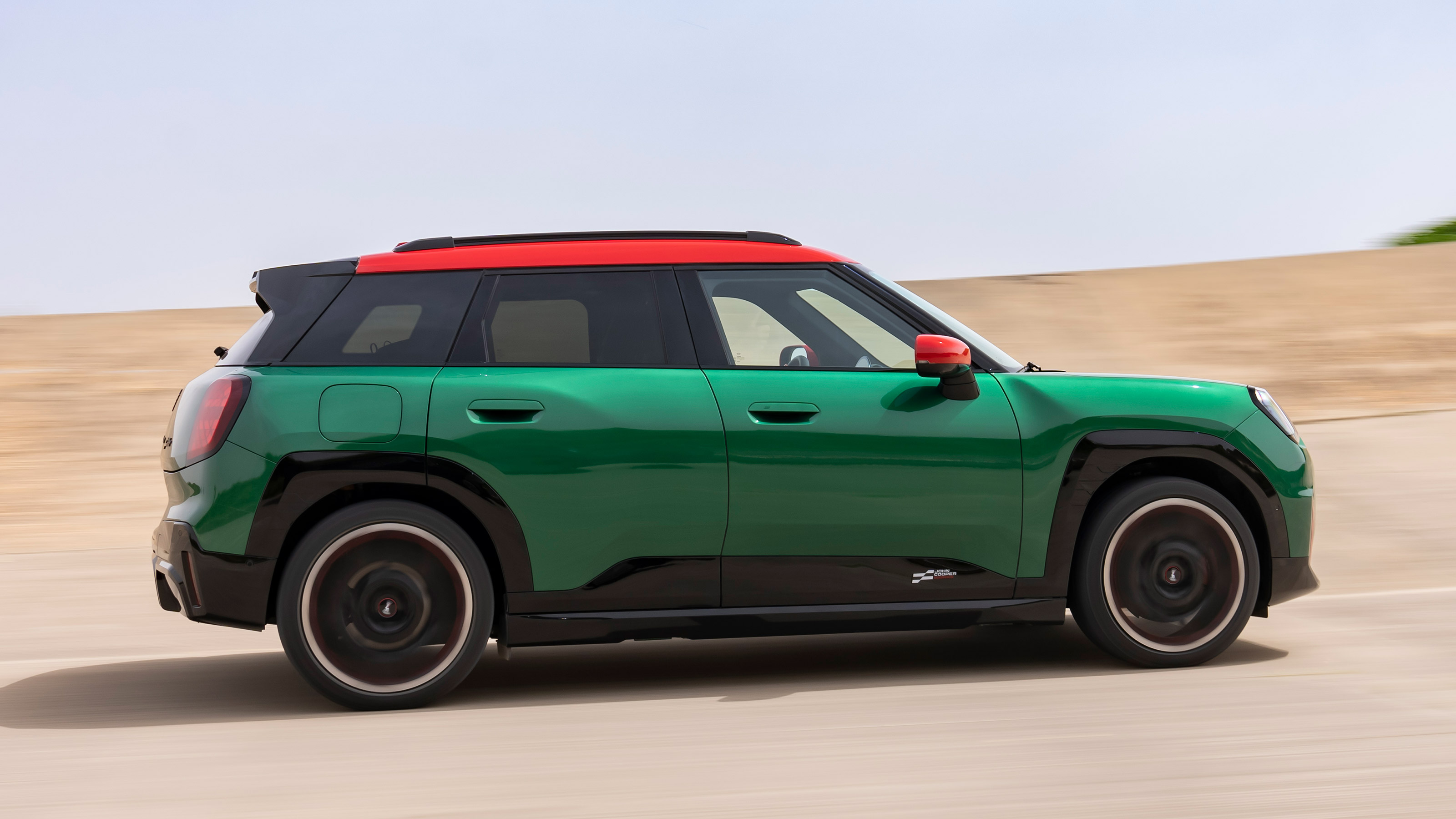 MINI John Cooper Works Aceman - side