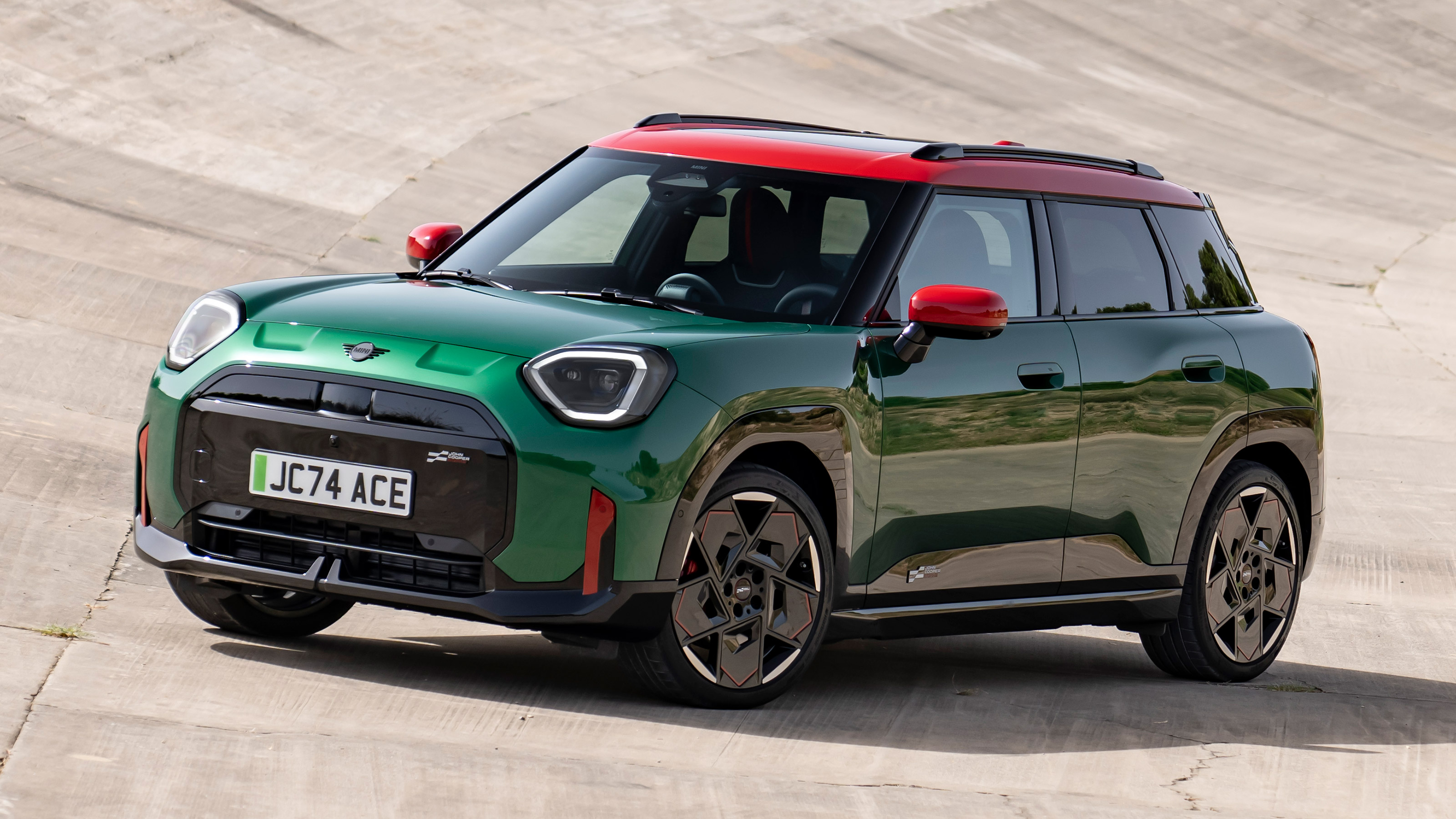 MINI John Cooper Works Aceman - front static