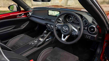 Mazda MX-5 - dashboard