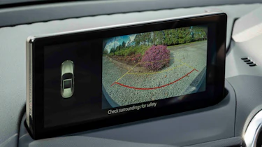 Mazda MX-5 - reversing camera screen