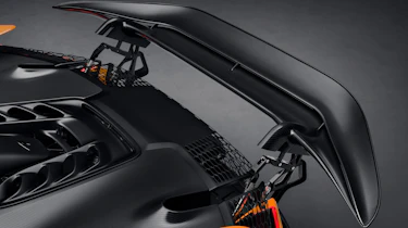 McLaren W1 - rear wing