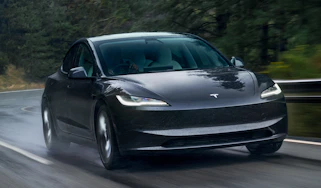 Tesla Model 3 Long Range RWD