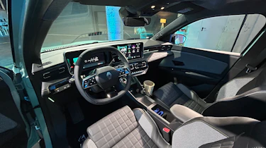 New Renault 4 at the Paris Motor Show - interior