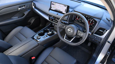 Nissan X-Trail N-Trek e-Power - cabin