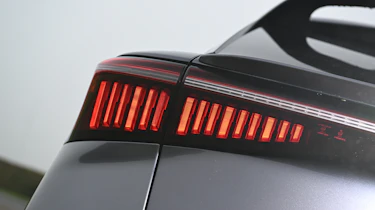 Omoda E5 - tail light