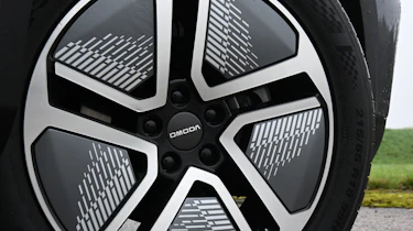 Omoda E5 - wheel